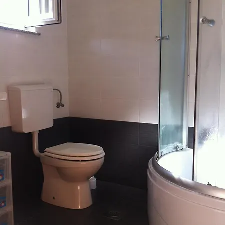 Gvardiol Apartment Preko