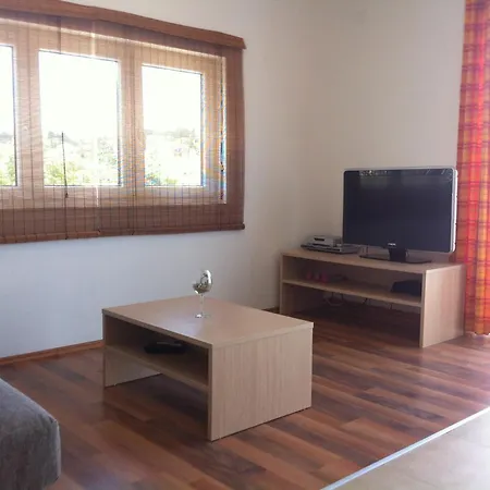 Gvardiol Apartman Preko