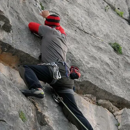 Gvardiol Apartman Preko